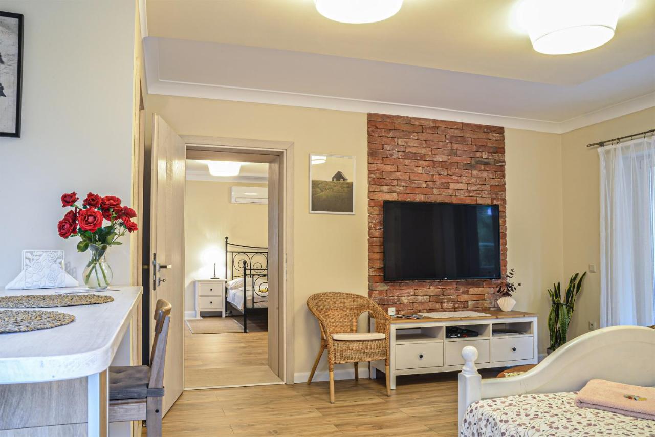 Terrace Apartments Έγκερ Εξωτερικό φωτογραφία